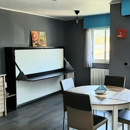 Apartment Le Petit Bleu De Didonne 28m2 150 M De La Avec Balcon *